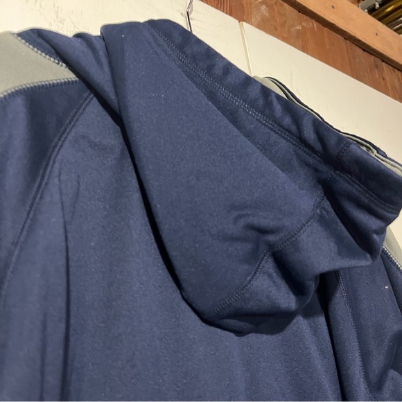 New Balance Hoodie Navy and Gray Soft Size XL - Picture 7 of 7